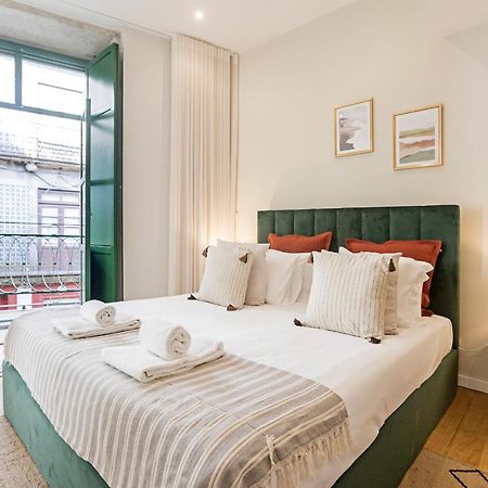 Brand New 4Br W/ 200Yrs Of History In Central Porto By Lovelystay Exterior foto